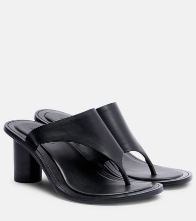 A.Emery A.Emery Hardie leather thong sandals