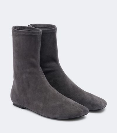 A.Emery A.Emery Sutherland suede ankle boots