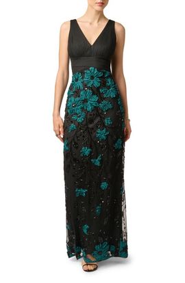 Aidan Mattox Aidan Mattox Floral Embroidered Sleeveless Gown