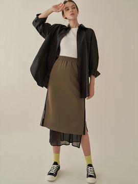 aimswing+8 Side Slit Skirt (Khaki)