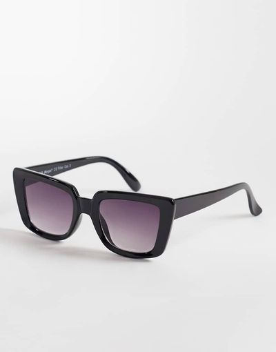 AJ Morgan AJ Morgan winners circle large square sunglasses in black with brown lenses