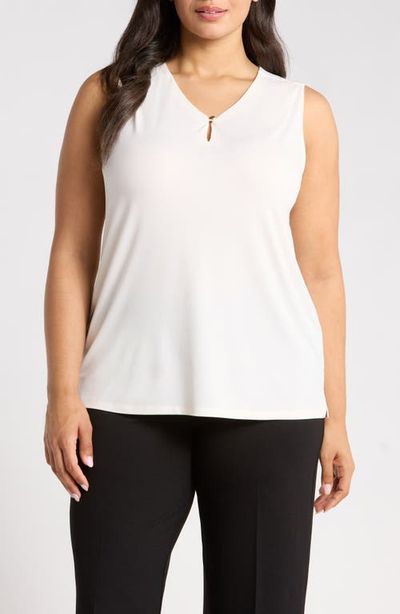 AK ANNE KLEIN AK ANNE KLEIN Keyhole Sleeveless Top