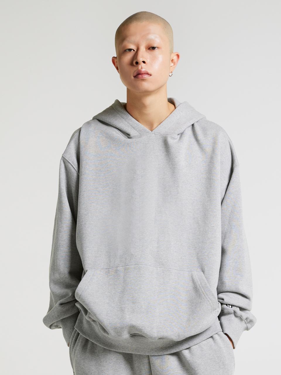 AKIII CLASSIC Basic Clover Logo Hooded T-Shirt Gray