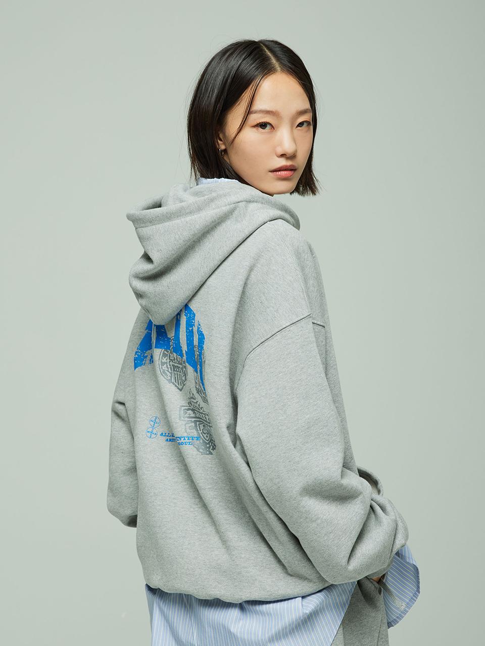 AKIII CLASSIC Vintage Varsity Graphic Hooded T-Shirt Gray