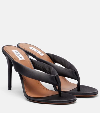 Alaia AlaÃ¯a Padded thong sandals