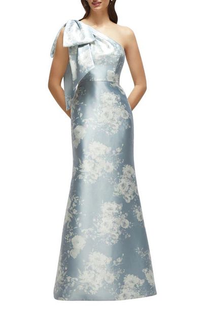 Alfred Sung Alfred Sung Bow Shoulder Satin Twill Mermaid Gown