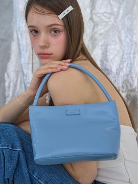 ALKI ALKA Fluey Shoulder Bag (4 Colors)