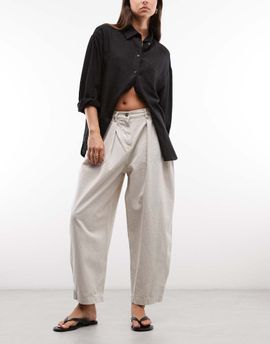 AllSaints AllSaints Becca pleated barrel leg denim jeans in leopard print cream-White