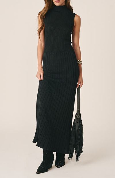 Alma en Pena Alma en Pena Metallic Fitted Dress