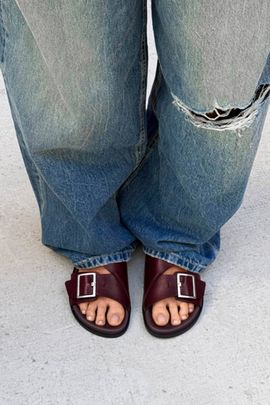 ALOHAS ALOHAS Alba Leather Sandals in Rift Burgundy, Women's at Urban Outfitters