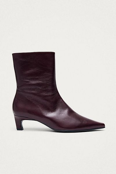 ALOHAS ALOHAS Ambar Rift Leather Ankle Boots in Burgundy, Women's at Urban Outfitters