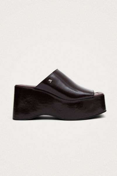 ALOHAS ALOHAS Vale Patent Leather Sandals in Brown, Women's at Urban Outfitters