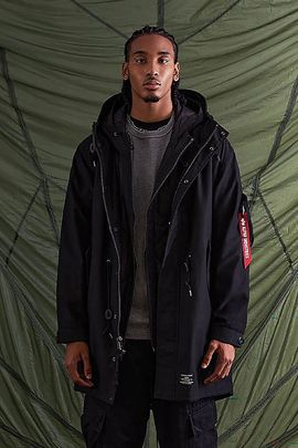 Alpha Industries Alpha Industries M-59 Fishtail Mod Parka Jacket in Black, Men's at Urban Outfitters