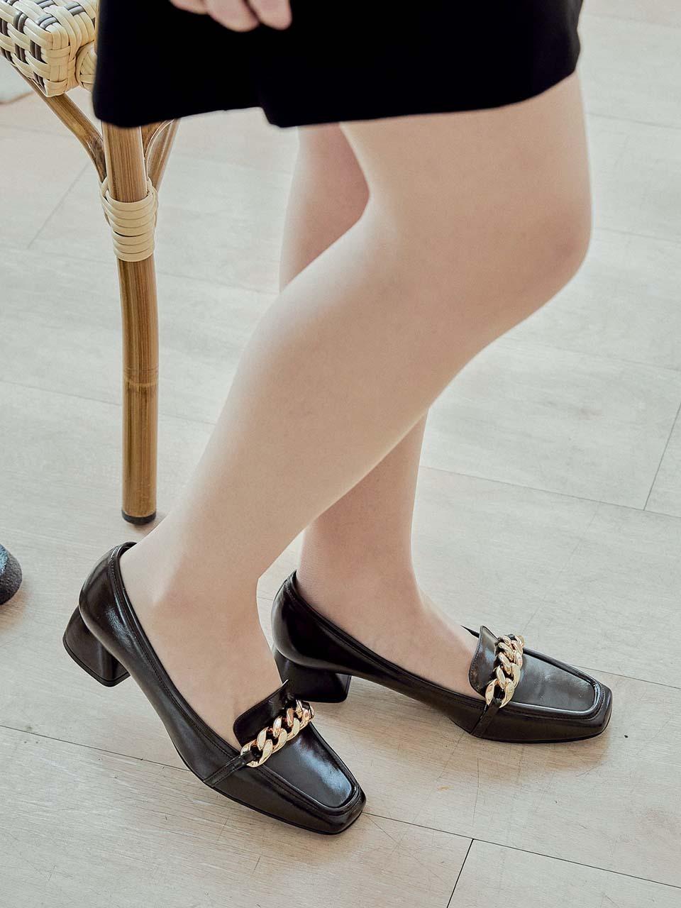 amellie Jennifer Loafer Pumps