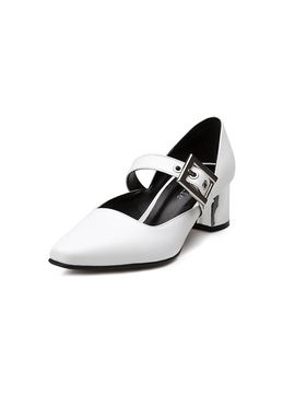amellie Sidecut Pumps