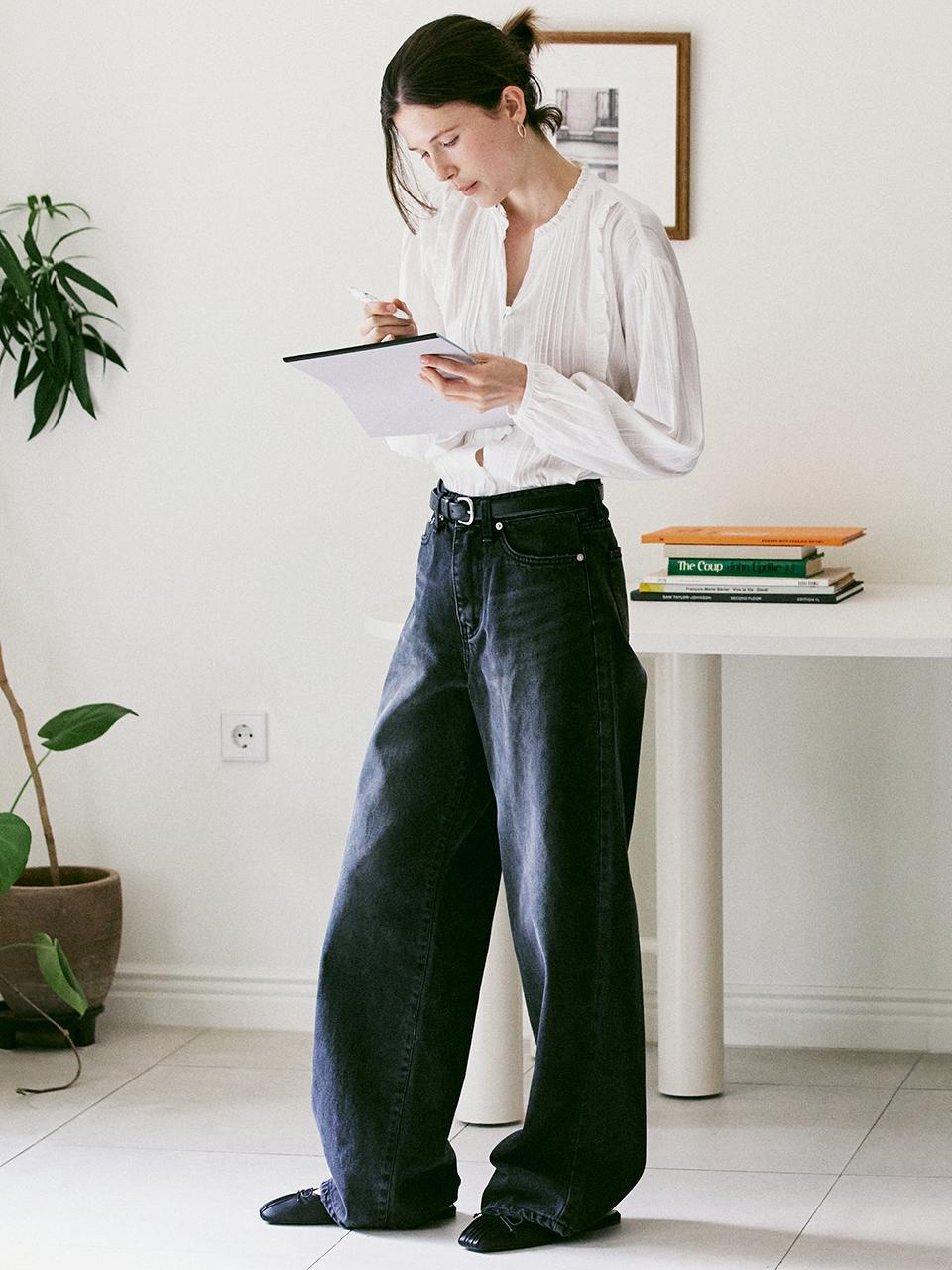 AMONG A WIDE GREY DENIM PANTS_DARK GREY