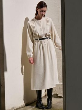 Amour moier Corduroy Pin-tuck Shirring Two-Piece Set [Ivory] (amr1986)