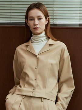 Amour moier crop wool shirt (beige)