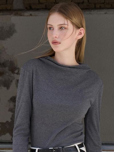 Amour moier Shirring SlimLong-Sleeved T-Shirt Charcoal amr1919