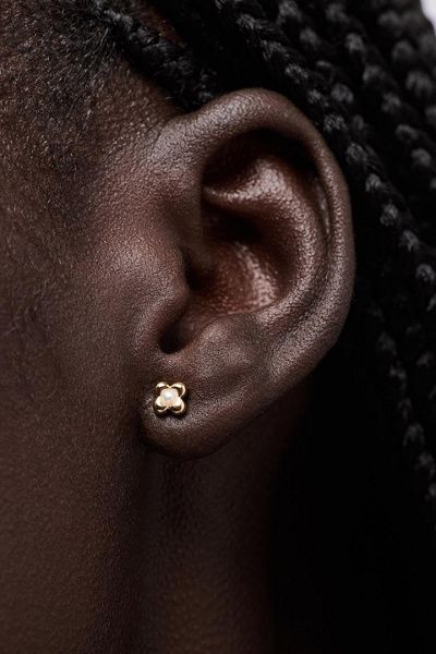 Ana Luisa Ana Luisa Liora Mini Studs Gold Stud Earrings in Gold, Women's at Urban Outfitters
