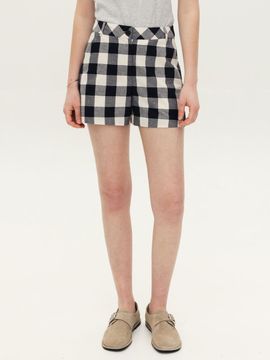 AND YOU Felipe Label Point Basic Shorts [Black gingham check]
