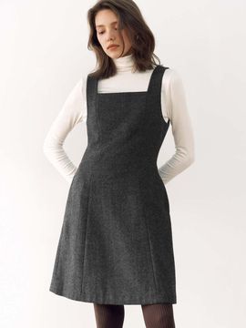 AND YOU Kastellet Square Neck Flare Dress (Charcoal / Brow