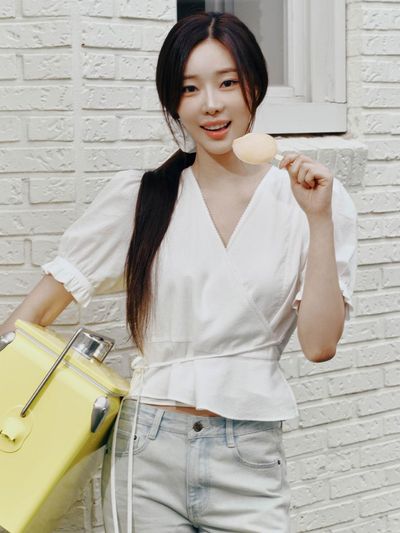 AND YOU Merlin's V-neck Wrap Blouse [Ivory]
