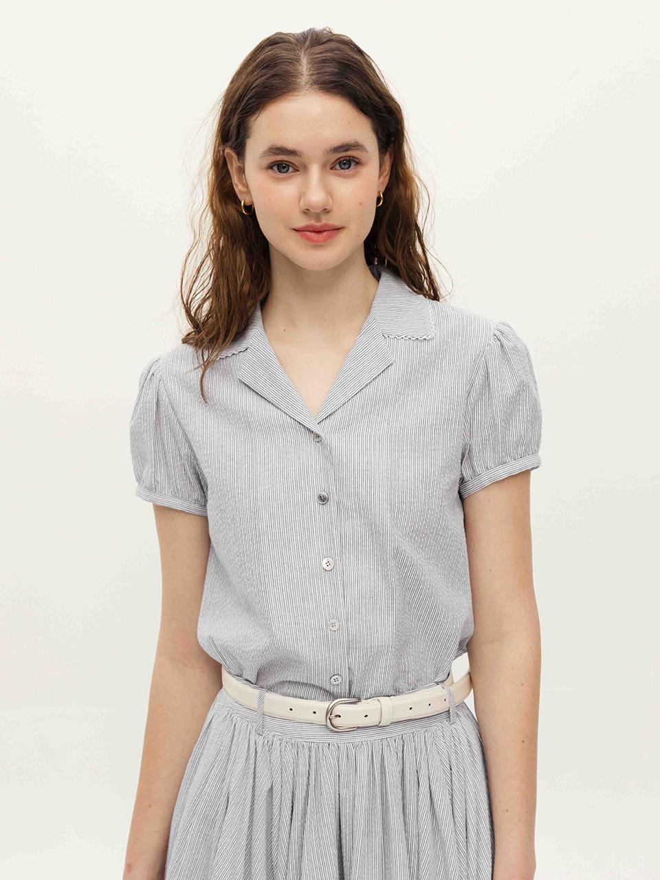 AND YOU Vista Notched Collar Volume Sleeve Blouse (Navy stripe)
