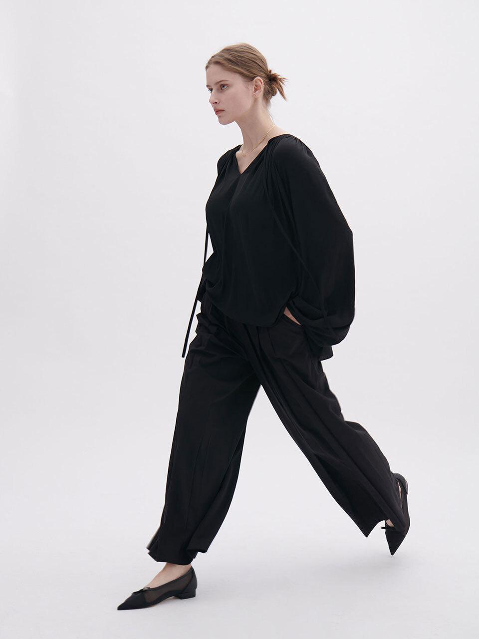 ANDBUTTERUM Fleur Flat Ballet [Black] (BF5APF02BK)