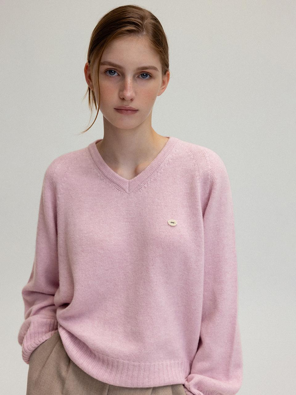 ANDNEEDS Powder V-neck Knit Sweater [Pink]