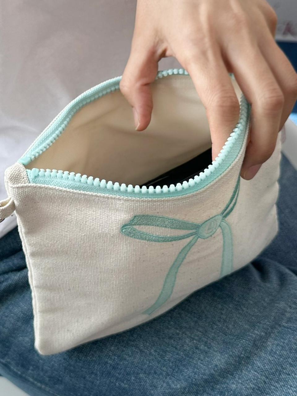 andseeyou Ribbon clutch bag-AB0010