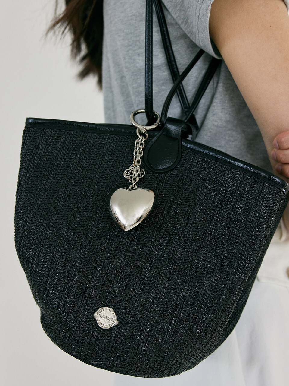 ANEDIT H Logo Heart Key Ring_Silver