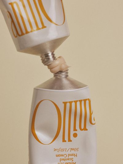 ANILLO Amber528 Scented Hand Cream