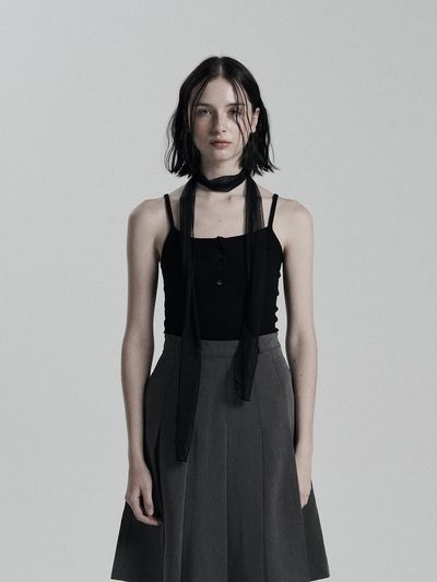 ANIV Square Neck Button Detail Sleeveless Top [Black]