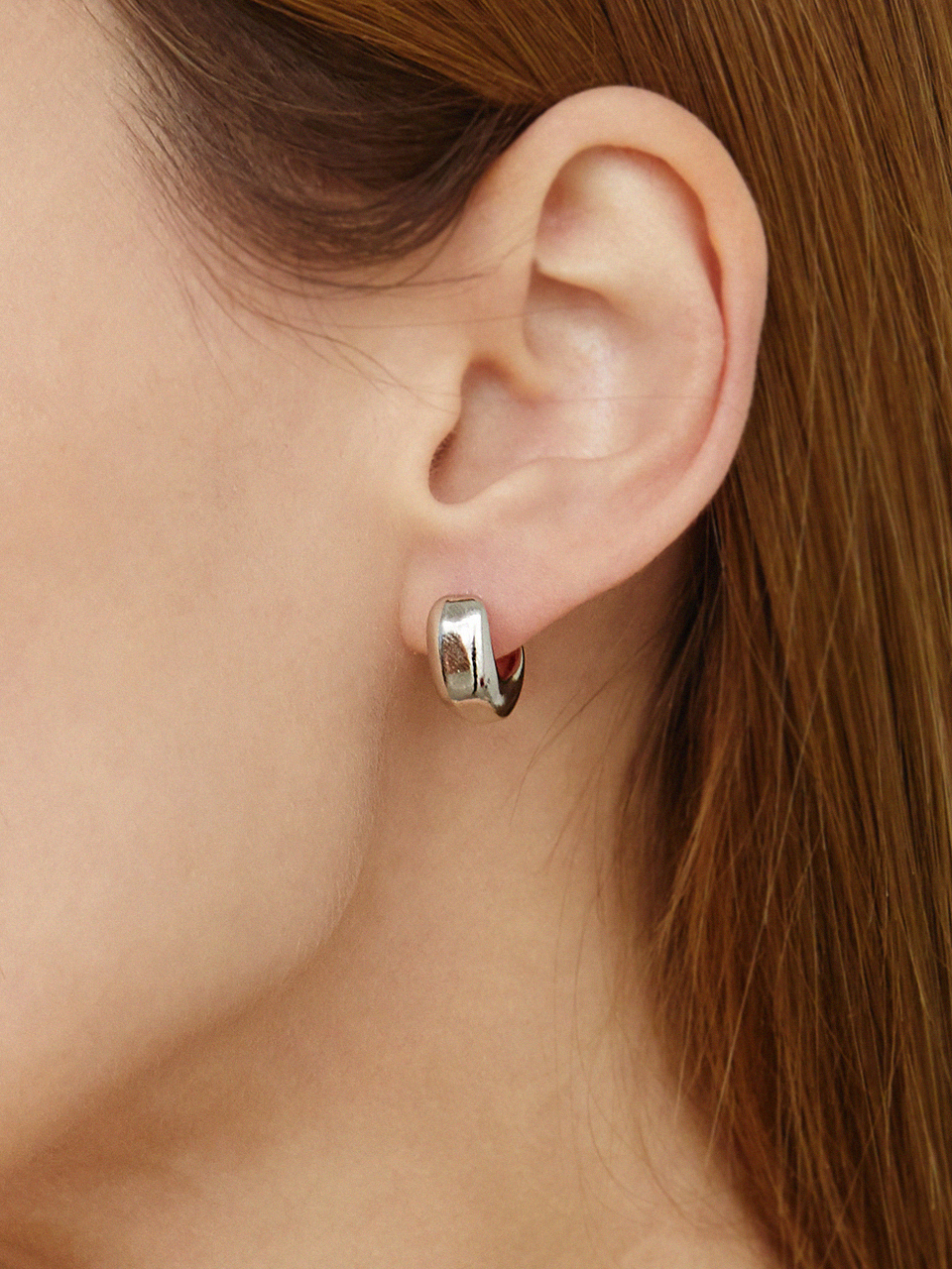 ANNAFLAIR1986 Bold Angle Earrings _ 2 Colors