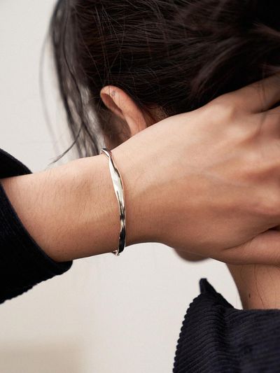 ANNAFLAIR1986 Bold Bangle Bracelet
