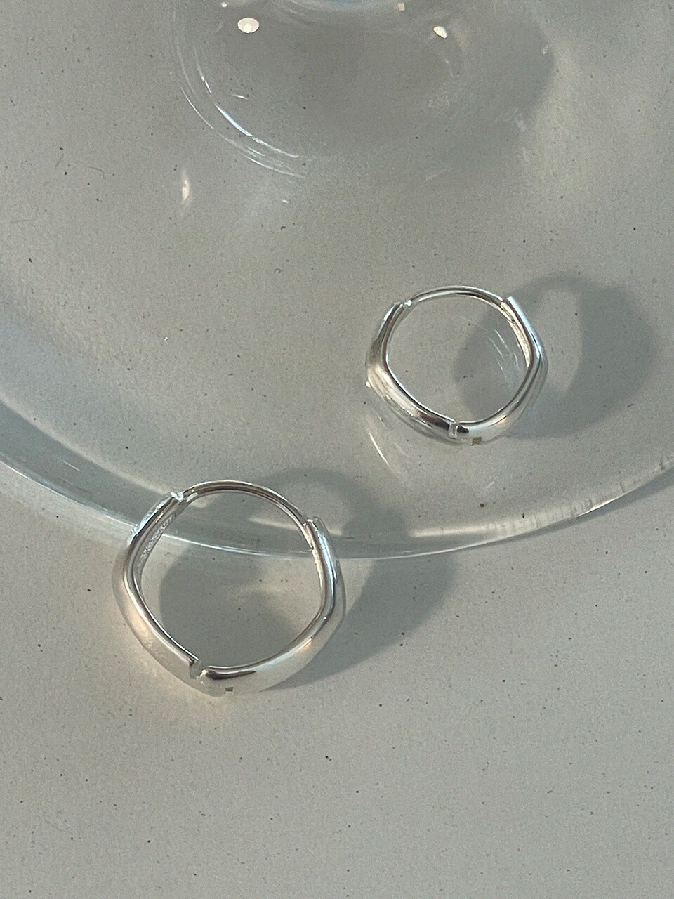 ANNAFLAIR1986 Daily Angle One Touch Earring