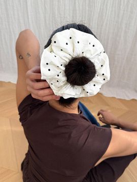 ANNAFLAIR1986 Polka Dot Scrunchie [2colors] (AH125001)