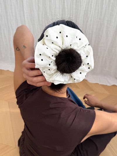 ANNAFLAIR1986 Polka Dot Scrunchie [2colors] (AH125001)