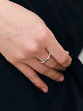 Another Layer Sterling Flat-Cut Minimalist Ring (silver925)