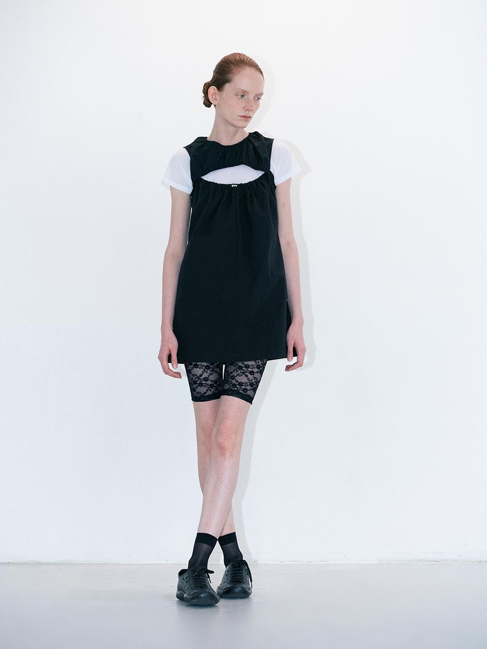 answerisyes Push Hole Dress_Black
