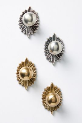 Anthropologie Demeter Feather Knobs, Set of 2