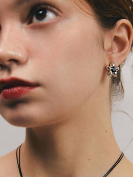 apple pie order Daisy Earrings