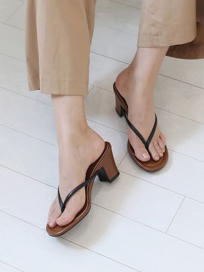 APTO [Exclusive] Glam Flip Flop Heel Sandals