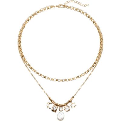 AREA STARS AREA STARS Aarti Layered Pearl Charm Necklace