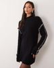 Aria Cove Aria Cove knitted oversized contrast stitch mini sweater dress in black - 4