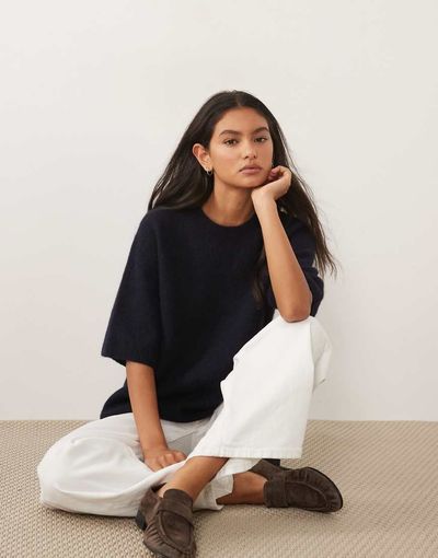 Arket ARKET alpaca and wool blend short sleeve sweater in dark blue-Navy