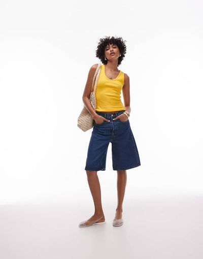 Arket ARKET mid waist five-pocket loose denim twill shorts in mid wash blue