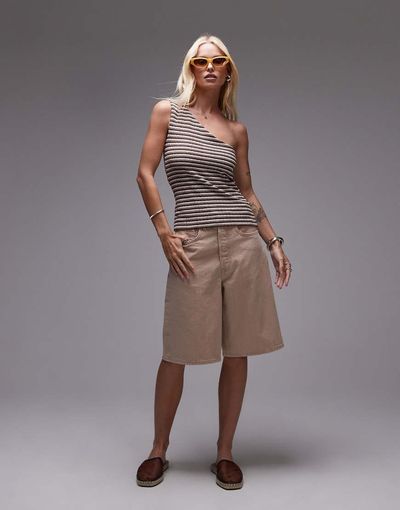 Arket ARKET mid waist five pocket loose denim twill shorts in sand-Neutral