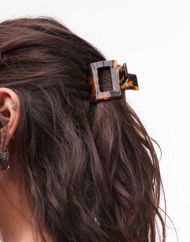 Arket ARKET square claw clip in tortoise brown